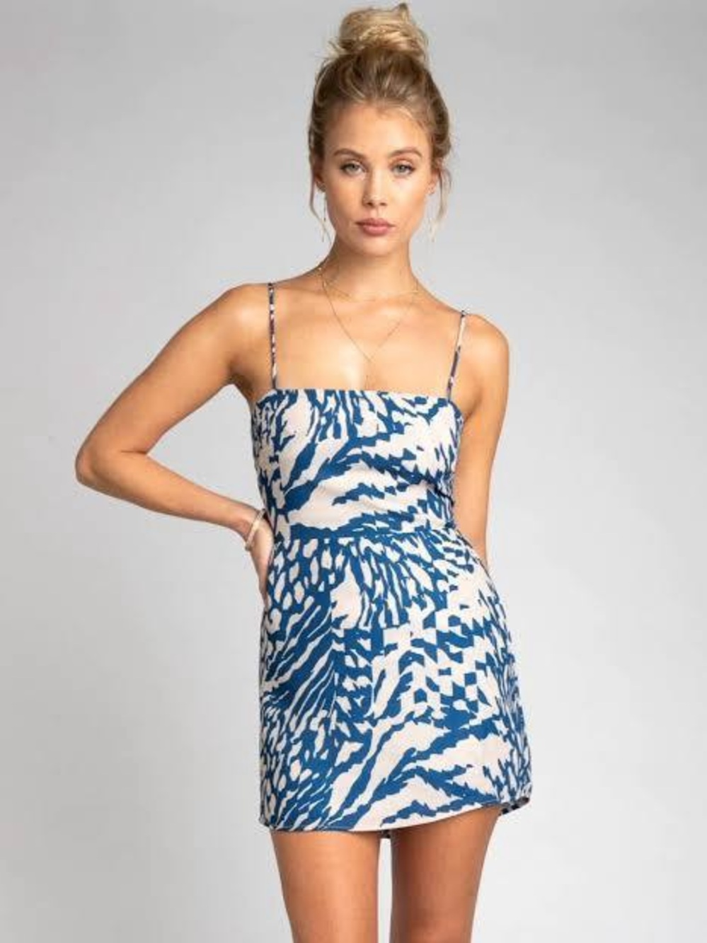 NWT RESA Max Mini Dress in Capri Blue White abstract print XS